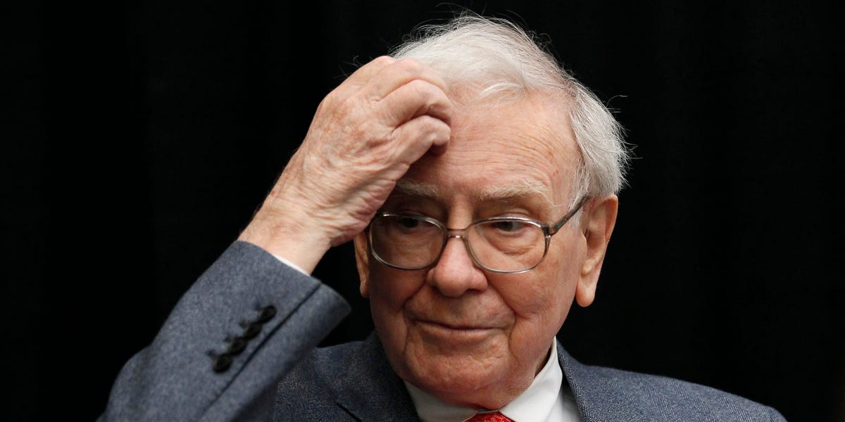 Warren Buffett Preaches S&P 500 Index Fund, Movie star VC Flags Risks