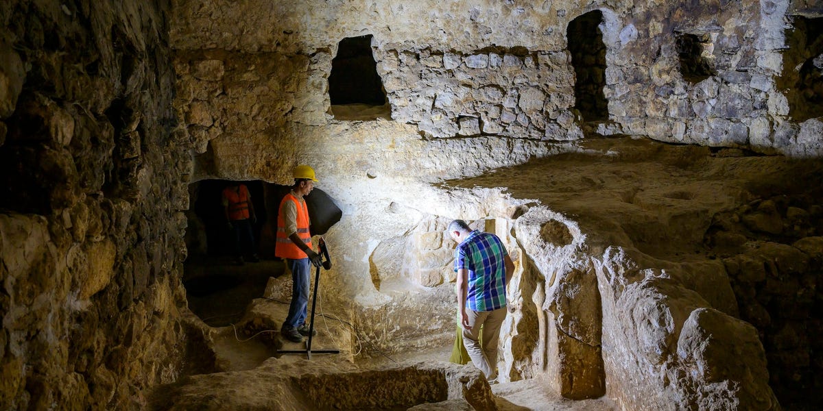 5 Buried Cities That Have Been Rediscovered