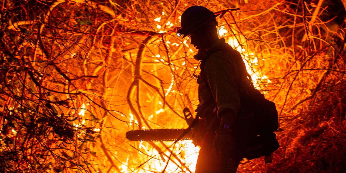 LA Fires Put 92K Underneath Evacuation Orders. Wind Will Make Them Worse.