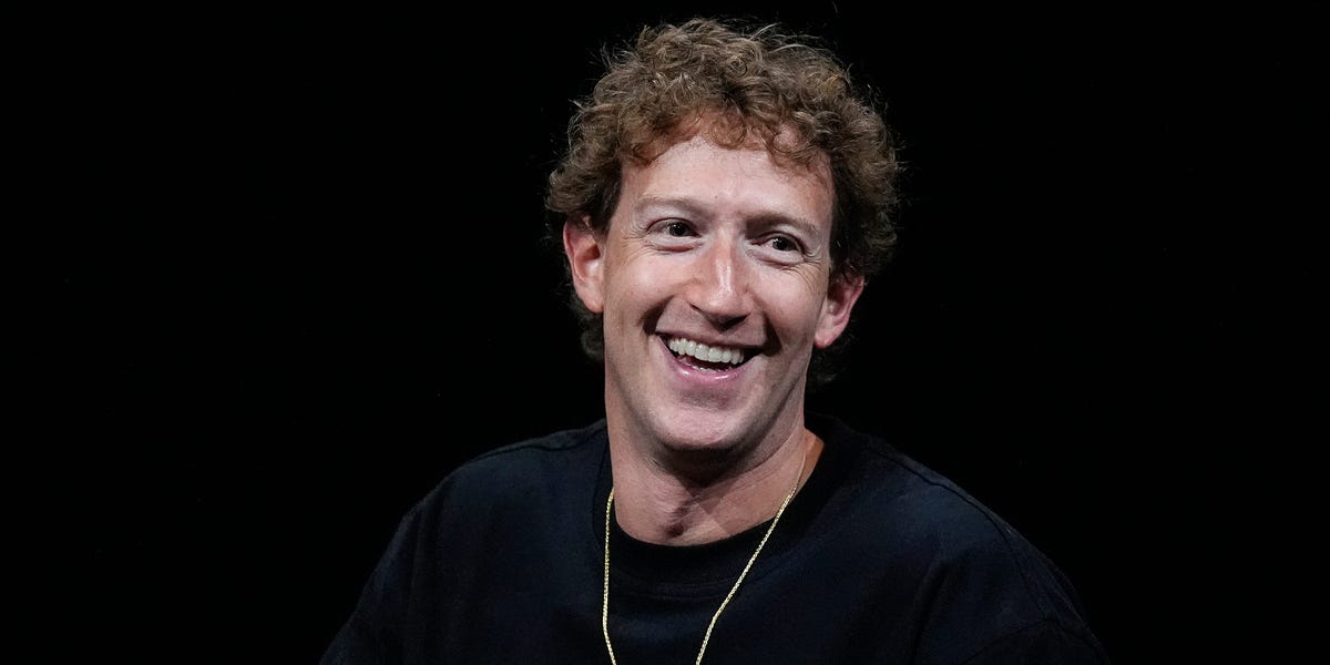 Mark Zuckerberg Says Biden Made Him Re-Assume Content material Moderation Coverage