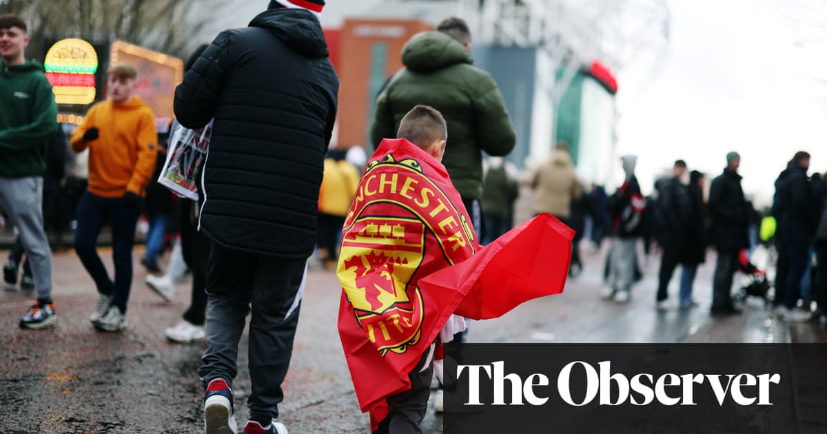 ‘It’s so miserable’: Manchester United followers open up on membership’s malaise | Manchester United