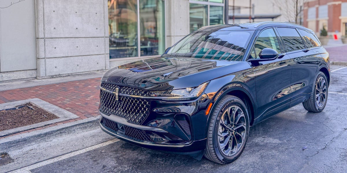 Lincoln Nautilus Assessment: a Unbelievable, Made-in-China Luxurious SUV