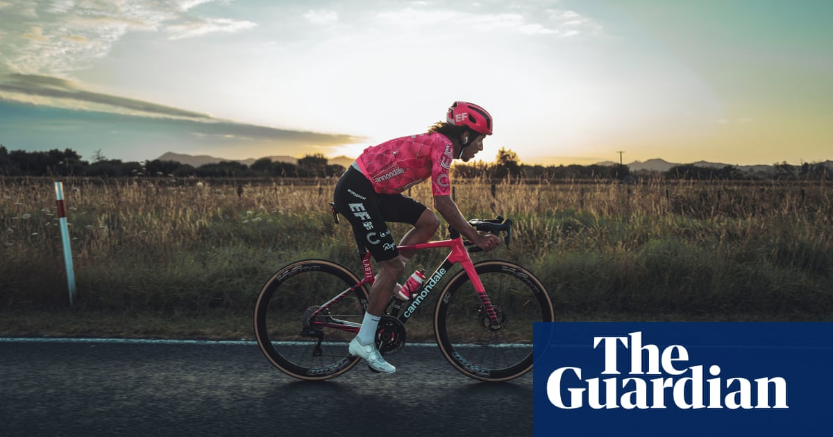 ‘An enormous day trip’: Lachlan Morton makes historical past with 648km Wellington to Auckland trip in lower than a day | Biking