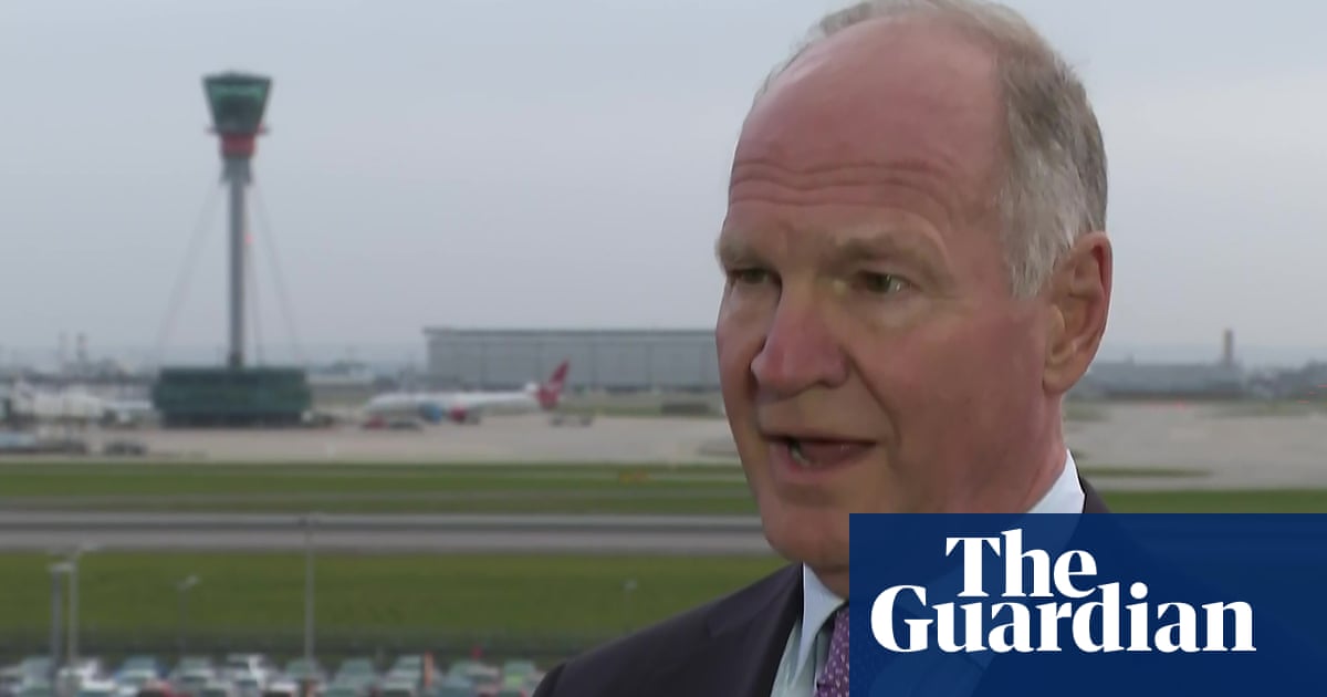 Heathrow boss defends working of airport after criticism of shutdown | Heathrow airport