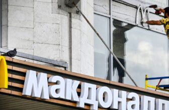 2 Large Firms Aren’t Eager to Return to Russia