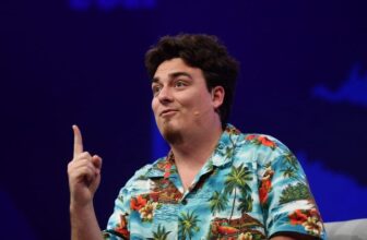 Palmer Luckey Says ‘Pandora’s Field’ of AI Weapons Has Been Opened