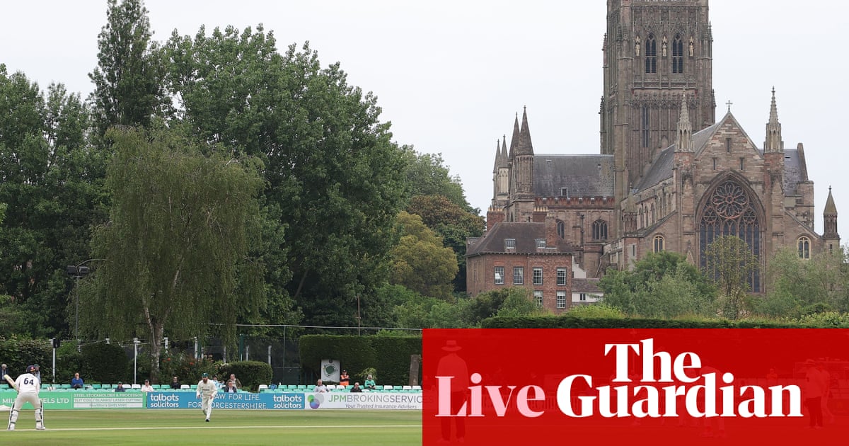 Lancashire v Derbyshire, Surrey v Yorkshire and extra: county cricket – day two dwell | County Championship Lancashire v Derbyshire, Surrey v Yorkshire and extra: county cricket – day two dwell | County Championship