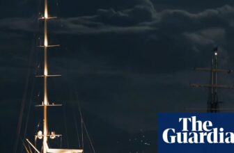 Mike Lynch’s superyacht sank in excessive winds, says report | Italy