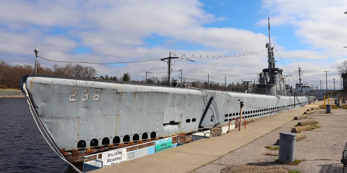 Pictures Present World Conflict II Submarine USS Silversides