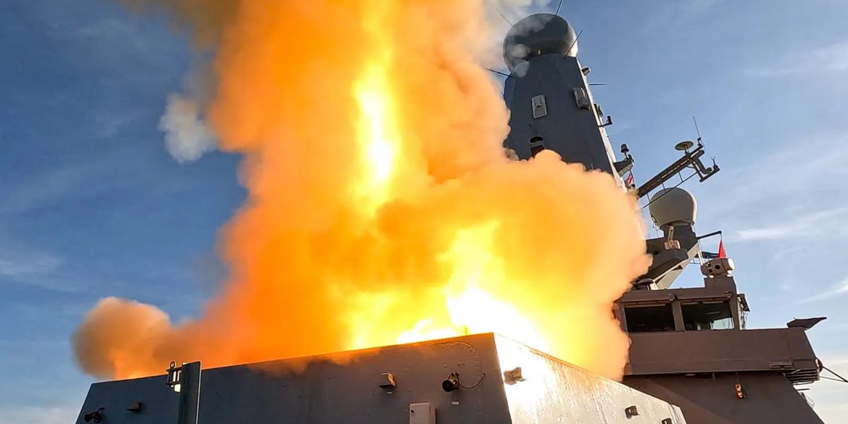 Royal Navy Warship Shot Down a Supersonic Missile in ‘Historic First’ Royal Navy Warship Shot Down a Supersonic Missile in ‘Historic First’