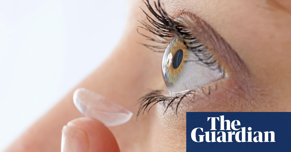 Seeing infrared: scientists create contact lenses that grant ‘super-vision’ | Science Seeing infrared: scientists create contact lenses that grant ‘super-vision’ | Science