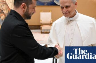 Ukraine conflict briefing: Pope opens Vatican door to peace talks, says Meloni | Ukraine