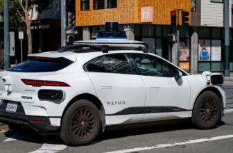 Waymo Remembers Software program for 1,200 Robotaxis