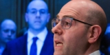 ‘Conflicting Narratives’ within the White Home on Trump Tariffs: Official