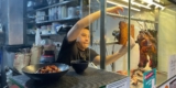 He Received a Lottery, Give up His Insurance coverage Job and Opened a Roast Pork Stall